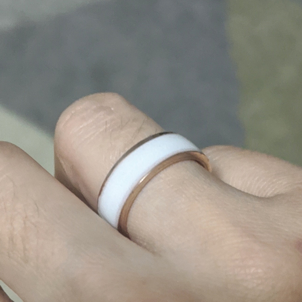 Rose-Gold and White Ring Size 6 NWT